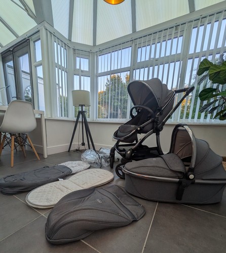 Egg pushchair travel system - 2,