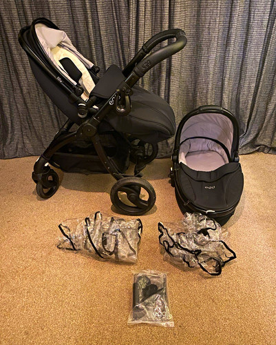 Egg travel system - egg, pushchair